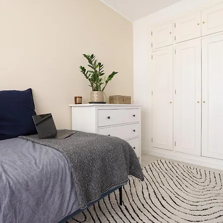 Apartament Prime Location Frontline Dona Sofia